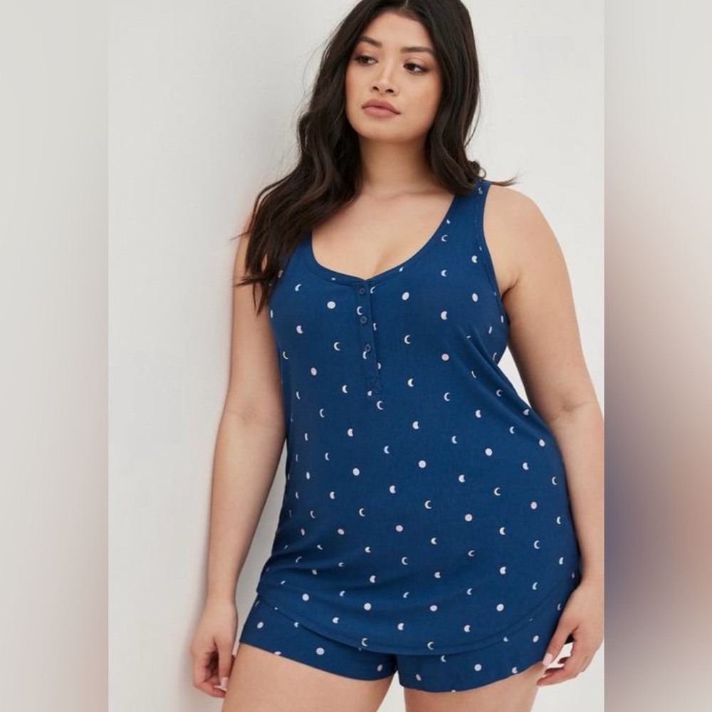Super Soft Henley Sleeveless Sleep Tank Plus Size Torrid Moon Pattern